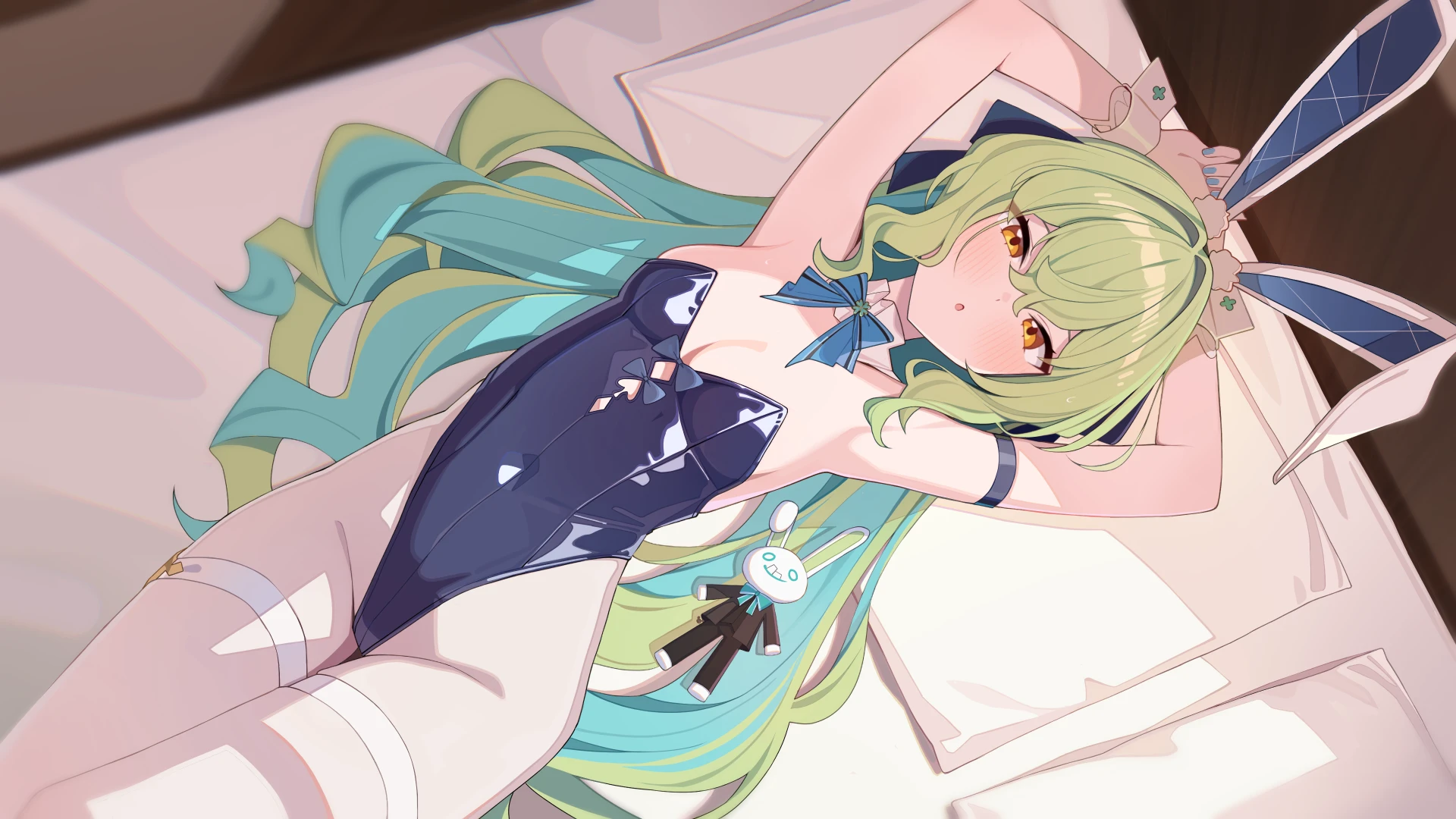 BUNNY PRAY 01